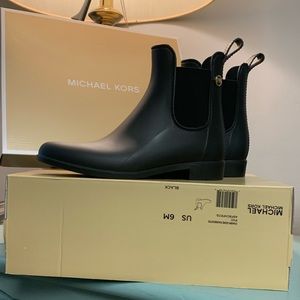 Michael Kors Duck Boots